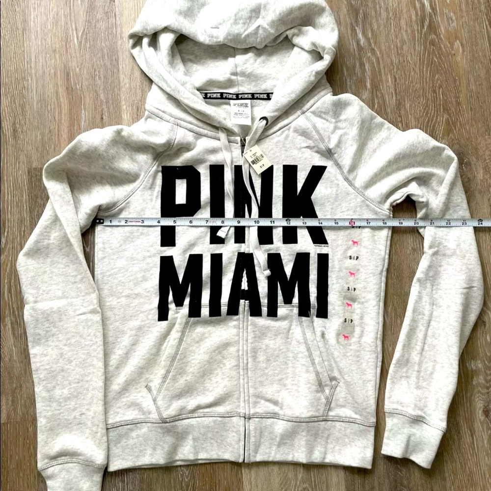 Pink Victoria’s Secret Sweatshirt Size Small NWT